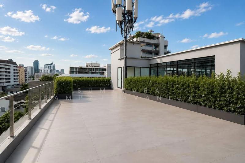 Space for rent Sukhumvit, Phrom Phong, Bangkok, Khlongtoei Nua, Watthana, Bangkok, , 300 sqm, Retail Space For Rent, by Sumitara Sampattavanija, 500623533 - DDproperty.com