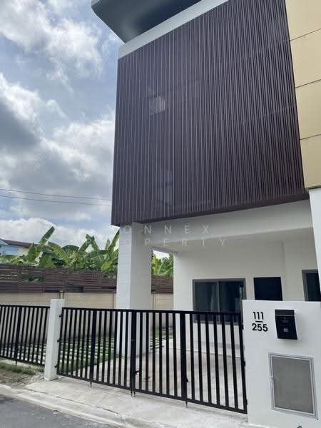 Pattra Mo Town, Nonthaburi, Chaeng Watthana Road, Soi 19, Bang Phut, Pak Kret, Nonthaburi, 3 Bedrooms, 194 sqm, Townhouse For Rent, by Connex Property, 500623572 - DDproperty.com