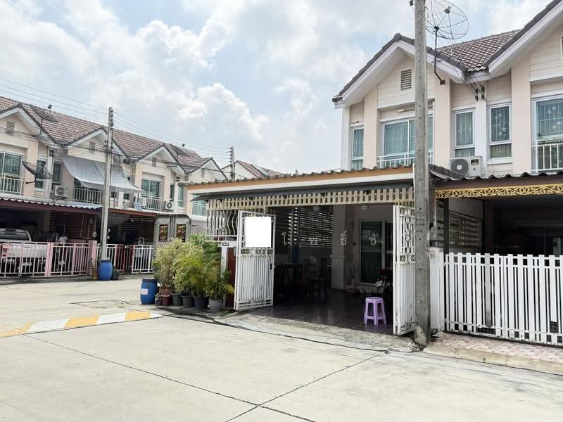 Glory House, Pathum Thani, Khlong Nung, Khlong Luang, Pathum Thani, 3 Bedrooms, 104 sqm, Townhouse For Sale, by ANUCHIT PHOCHAI, 500623573 - DDproperty.com