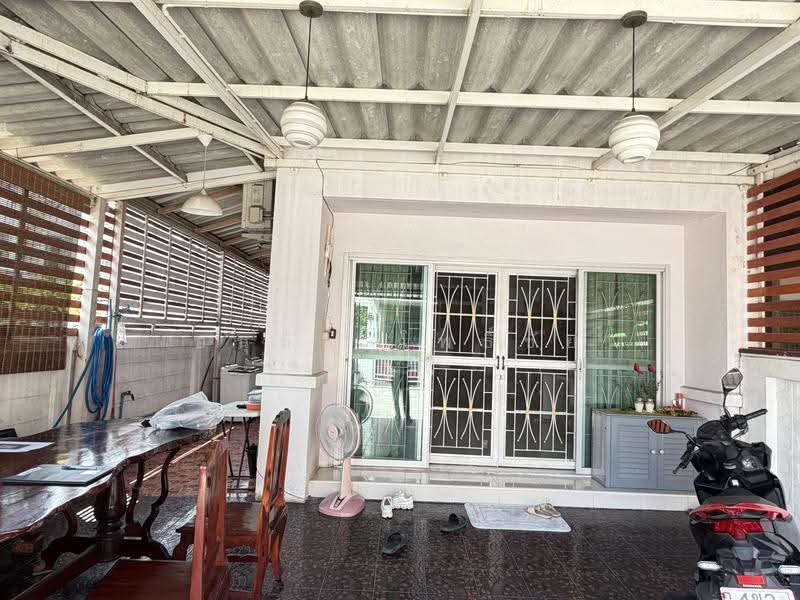 Glory House, Pathum Thani, Khlong Nung, Khlong Luang, Pathum Thani, 3 Bedrooms, 104 sqm, Townhouse For Sale, by ANUCHIT PHOCHAI, 500623573 - DDproperty.com