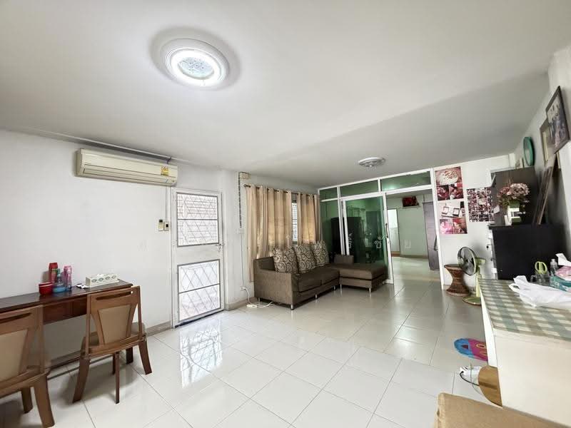 Glory House, Pathum Thani, Khlong Nung, Khlong Luang, Pathum Thani, 3 Bedrooms, 104 sqm, Townhouse For Sale, by ANUCHIT PHOCHAI, 500623573 - DDproperty.com