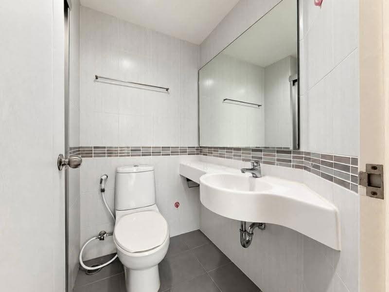 Lumpini Place Srinakarin-Huamak Station, Bangkok, Srinakarin Road, Suan Luang, Bangkok, 1 Bedroom, 26 sqm, Condo For Rent, by Connex Property, 500623637 - DDproperty.com