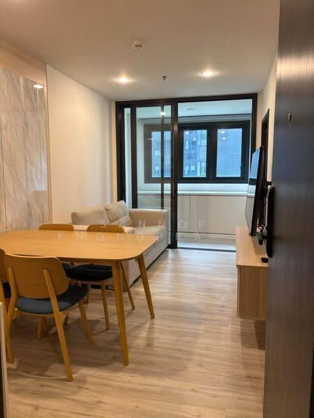 XT Huaikhwang, Bangkok, 244 Ratchadaphisek Road, Huai Khwang, Bangkok, 1 Bedroom, 34 sqm, Condo For Rent, by Sannop Phongpraphan, 500623918 - DDproperty.com