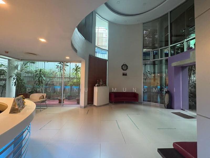 Four-Storey Property For Sale in Sukhumvit 20 | 5 min Walk to Emsphere, Bangkok, Sukhumvit 20, Khlong Toei, Bangkok, , 1,000 sqm, Shophouse For Sale, by Chutinun Mungmai, 500623951 - DDproperty.com