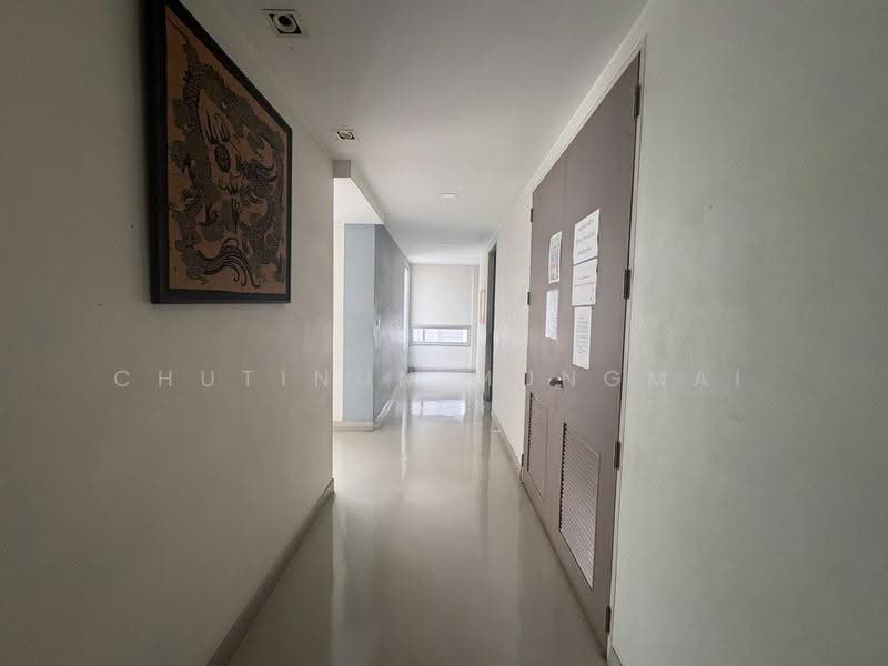 Four-Storey Property For Sale in Sukhumvit 20 | 5 min Walk to Emsphere, กรุงเทพ, Sukhumvit 20, คลองเตย, กรุงเทพ, 1,000 ตร.ม., ตึกแถว-อาคารพาณิชย์ ขาย, โดย Chutinun Mungmai, 500623951 - DDproperty.com