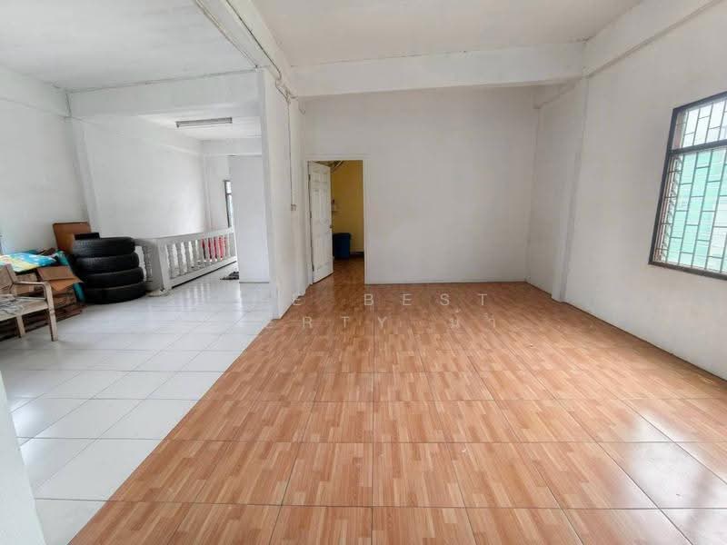 อาคารพาณิชย์ท้ายบ้าน สมุทรปราการ, Samut Prakan, Tai Ban, Muang Samut Prakarn, Samut Prakan, , 100 sqm, Shophouse For Sale, by The Best Property น้ำหวาน, 500623952 - DDproperty.com
