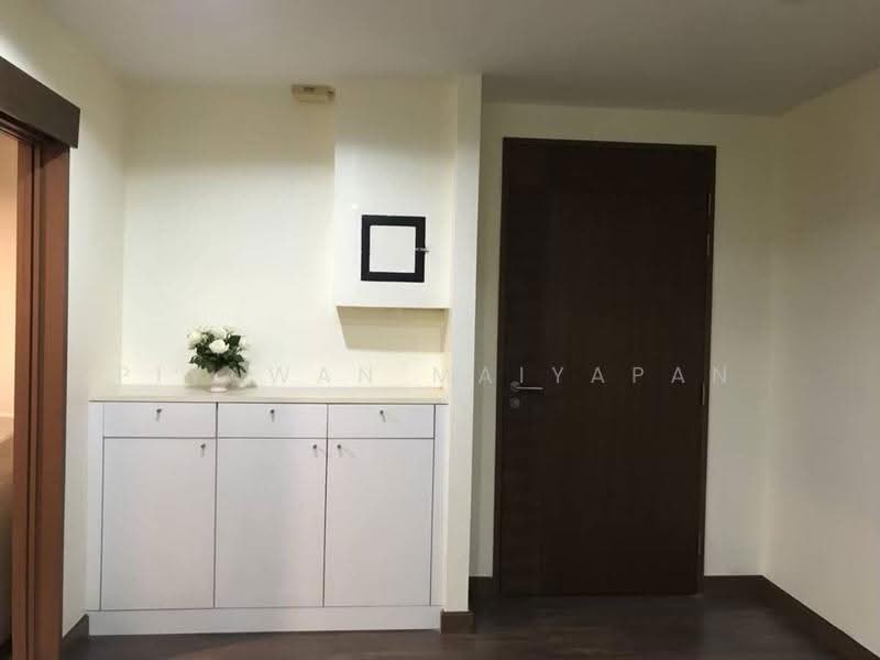 Silom City Resort, Bangkok, 25 Phiphat 2, Silom, Bang Rak, Bangkok, 1 Bedroom, 44 sqm, Condo For Rent, by Piyawan Maiyapan, 500623967 - DDproperty.com