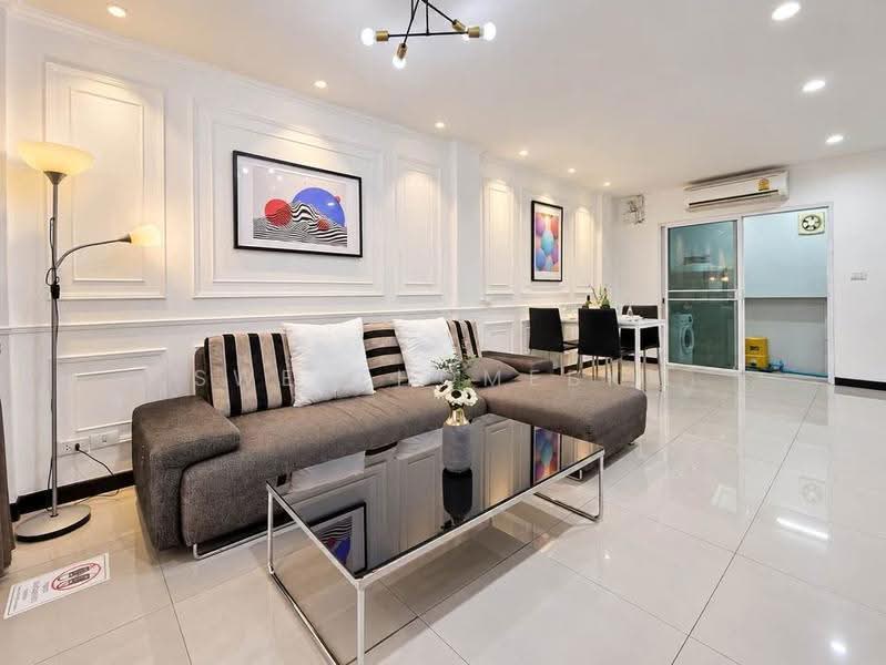 The Metro Sathorn-Kanlapaphruek, Bangkok, Kanlapaphruek Road, Bang Wa, Phasi Charoen, Bangkok, 3 Bedrooms, 127 sqm, Townhouse For Sale, by SweetHomeBKK, 500624019 - DDproperty.com