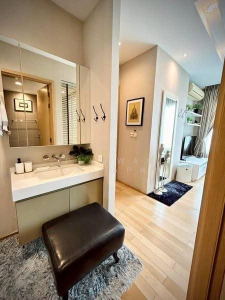 Siri At Sukhumvit, Bangkok, 902 Sukhumvit Road, Phra Kanong, Khlong Toei, Bangkok, 2 Bedrooms, 70 sqm, Condo For Rent, by Piyawan Maiyapan, 500624068 - DDproperty.com
