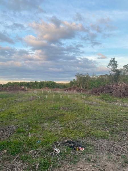 Land for sale in Klaeng, prime location, 6 rai. Located in Soi P.J. Ice Factory, Rayong, Klaeng, Muang Rayong, Rayong, , 9,736 sqm, Land For Sale, by RICHWELL INTERPLUS, 500624073 - DDproperty.com