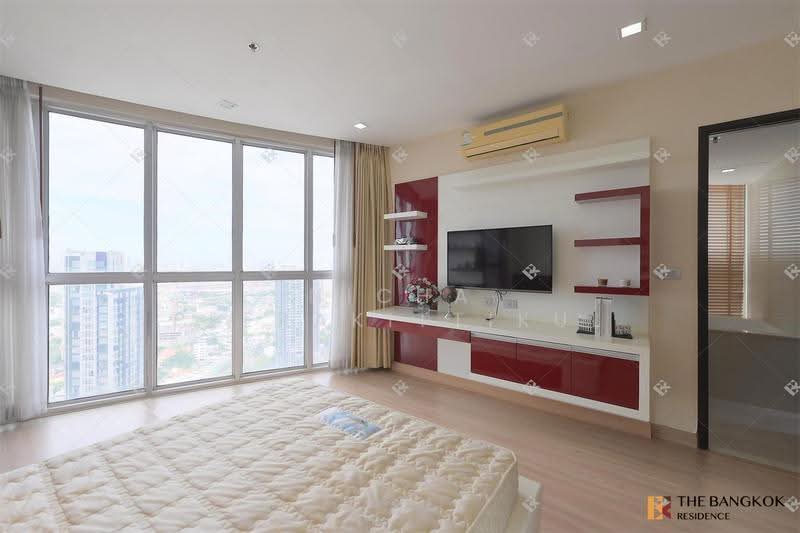 Sky Walk Residences, Bangkok, 1599 Sukhumvit Road, Phra Kanong Nua, Watthana, Bangkok, 3 Bedrooms, 200 sqm, Condo For Rent, by Nicha Peerakittikul, 500624105 - DDproperty.com