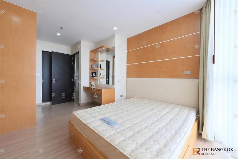 Sky Walk Residences, Bangkok, 1599 Sukhumvit Road, Phra Kanong Nua, Watthana, Bangkok, 3 Bedrooms, 200 sqm, Condo For Rent, by Nicha Peerakittikul, 500624105 - DDproperty.com