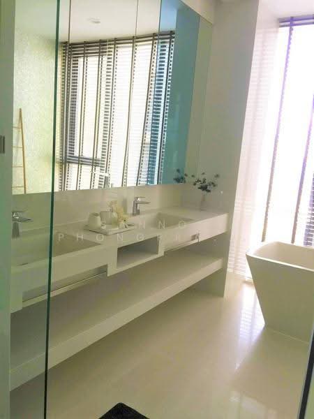 Vittorio 39, Bangkok, 8 Sukhumvit, Khlong Tan Nua, Watthana, Bangkok, 2 Bedrooms, 137 sqm, Condo For Sale, by Sannop Phongpraphan, 500624107 - DDproperty.com