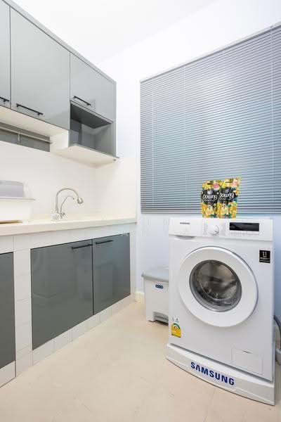 Baan Klang Muang Ladprao 71 Project 2, Bangkok, Soi Ladprao 71 ( Soi Nak Niwat 11), Lat Phrao, Bangkok, 3 Bedrooms, 200 sqm, Townhouse For Rent, by Khun Aranya, 500624222 - DDproperty.com