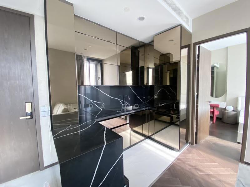 The Esse Sukhumvit 36, Bangkok, Soi Sukhumvit 36, Sukhumvit Road, Phra Kanong, Khlong Toei, Bangkok, 1 Bedroom, 43 sqm, Condo For Rent, by Yoshida Co., Ltd., 500624235 - DDproperty.com