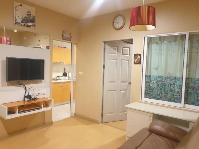 Life @ Ratchada-Huai Khwang, Bangkok, 189 Pracharatbamphen Road, Huai Khwang, Bangkok, 1 Bedroom, 41 sqm, Condo For Rent, by Connex Property, 500624253 - DDproperty.com