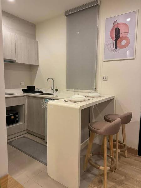 Life Asoke, Bangkok, Asoke-Dindang Road, Bang Kapi, Huai Khwang, Bangkok, 1 Bedroom, 35 sqm, Condo For Rent, by Jurarat Srichat, 500624272 - DDproperty.com