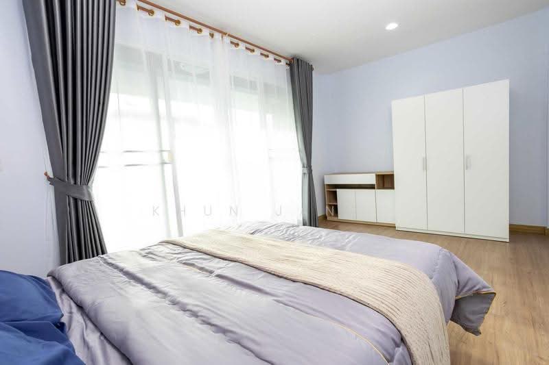 Baan Klang Muang Ladprao 71, Bangkok, Soi Nakniwat 34, Lat Phrao, Bangkok, 3 Bedrooms, 165 sqm, Townhouse For Rent, by Khun Jane, 500624301 - DDproperty.com