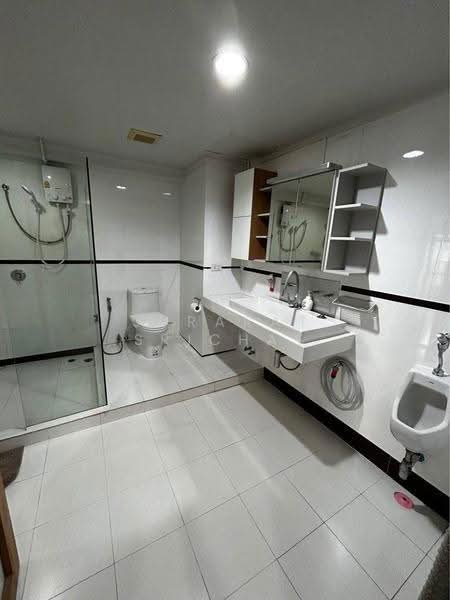 Saranjai Mansion, Bangkok, Soi Sukhumvit 6, Khlong Toei, Bangkok, 2 Bedrooms, 150 sqm, Condo For Sale, by Jurarat Srichat, 500624313 - DDproperty.com