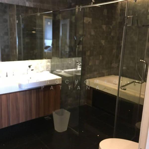 Renova Residence Chidlom, Bangkok, 1049 Soi Nai Loet, Lumphini, Pathum Wan, Bangkok, 3 Bedrooms, 141 sqm, Condo For Sale, by Tongchompoo Pattanachaiwongkoon, 500624320 - DDproperty.com
