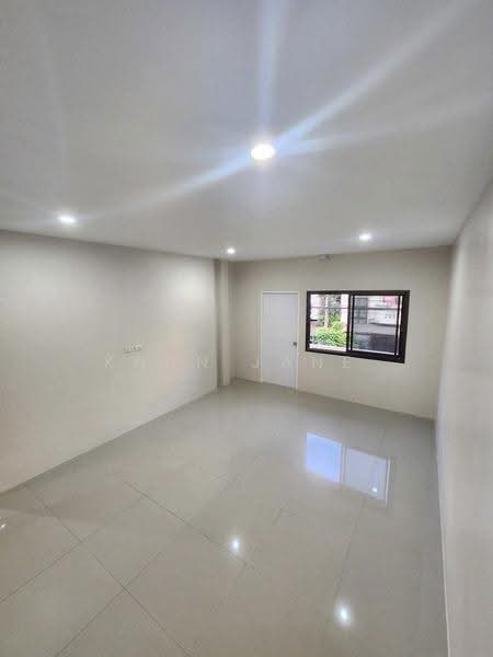 3-Story Townhome for Rent – Ladprao 84 (SPSJP719), Bangkok, ลาดพร้าว 84, Wang Thonglang, Bangkok, 4 Bedrooms, 200 sqm, Townhouse For Rent, by Khun Jane, 500624332 - DDproperty.com