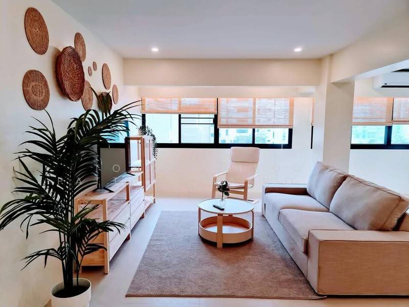 Yada Residential, Bangkok, 16 Phrom Sak Alley, Khlong Tan Nua, Watthana, Bangkok, 3 Bedrooms, 140 sqm, Condo For Rent, by Tongchompoo Pattanachaiwongkoon, 500624353 - DDproperty.com