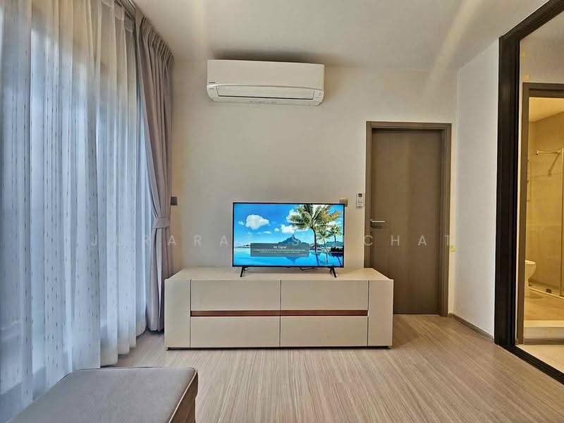 Life Asoke Hype, Bangkok, 339 Chaturathit Rd, Makkasan, Ratchathewi, Bangkok, 1 Bedroom, 32 sqm, Condo For Rent, by Jurarat Srichat, 500624407 - DDproperty.com