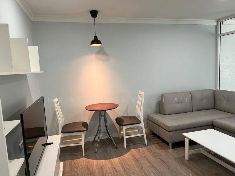 49 Suite Sukhumvit 49, Bangkok, 26 Soi Sukhumvit 49, Khlong Tan Nua, Watthana, Bangkok, 1 Bedroom, 40 sqm, Condo For Rent, by Jurarat Srichat, 500624454 - DDproperty.com