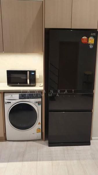 The Lofts Silom, Bangkok, Pramuan Road, Silom, Bang Rak, Bangkok, 2 Bedrooms, 74 sqm, Condo For Rent, by Tawanrat Thummanukul, 500624507 - DDproperty.com