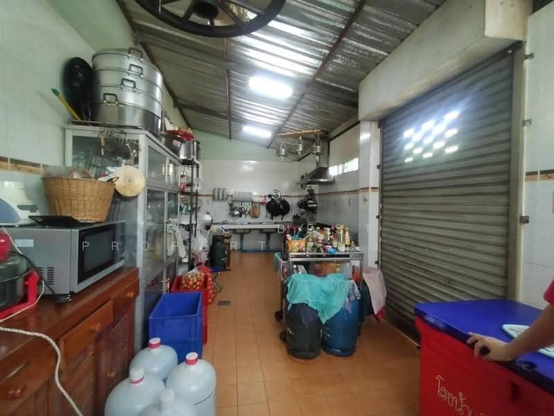 อาคารพาณิชย์ท่าอิฐ อุตรดิตถ์, Uttaradit, Tha It, Muang Uttaradit, Uttaradit, , 400 sqm, Shophouse For Sale, by The Best Property น้อยหน่า, 500624598 - DDproperty.com