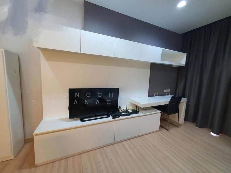 Urbano Absolute Sathon-Taksin, Bangkok, 345 Charoen Nakhon 14/2 Alley, Khlong Ton Sai, Khlong San, Bangkok, 1 Bedroom, 37 sqm, Condo For Rent, by Tongchompoo Pattanachaiwongkoon, 500624603 - DDproperty.com