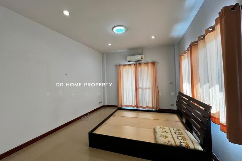 Baan Rungaroon Place Bang Kruai, Nonthaburi, Soi Atchariya Phatthana (Wat Som Kliang Rd.), Sala Klang, Bang Kruai, Nonthaburi, 3 Bedrooms, 165 sqm, Semi-Detached House (Twin House) For Sale, by ธวินันท์ มิ่งมงคล, 500624605 - DDproperty.com