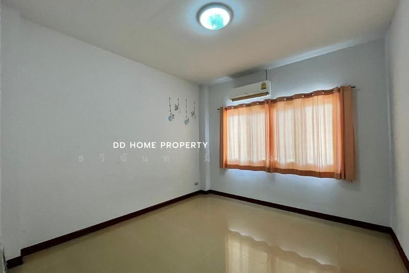 Baan Rungaroon Place Bang Kruai, Nonthaburi, Soi Atchariya Phatthana (Wat Som Kliang Rd.), Sala Klang, Bang Kruai, Nonthaburi, 3 Bedrooms, 165 sqm, Semi-Detached House (Twin House) For Sale, by ธวินันท์ มิ่งมงคล, 500624605 - DDproperty.com