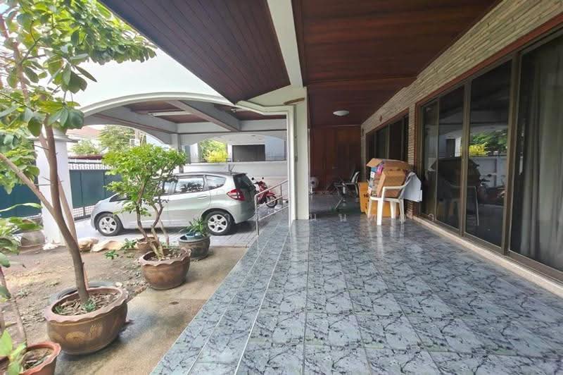 บ้านเดี่ยว 2 ชั้น เนื้อที่ 116 ตร.ว. ซอยสุขุมวิท 109 (ซอยพรสว่าง 15), สมุทรปราการ, สำโรงเหนือ, เมืองสมุทรปราการ, สมุทรปราการ, 200 ตร.ม., บ้านเดี่ยว ขาย, โดย ชนะชาติ นนท์ตา, 500624639 - DDproperty.com