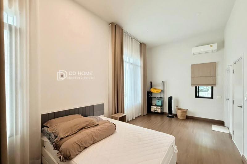 Britania Ratchaphruek-Nakhon In, Nonthaburi, Bang Len, Bang Yai, Nonthaburi, 4 Bedrooms, 220 sqm, Single Detached House For Sale, by ธวินันท์ มิ่งมงคล, 500624670 - DDproperty.com