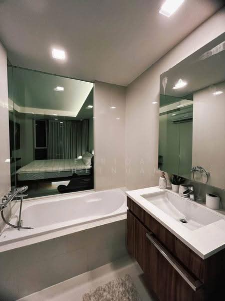 Via 31, Bangkok, Soi Sukhumvit 31, Khlong Tan Nua, Watthana, Bangkok, 2 Bedrooms, 71 sqm, Condo For Rent, by Farida Phetnuam, 500624754 - DDproperty.com