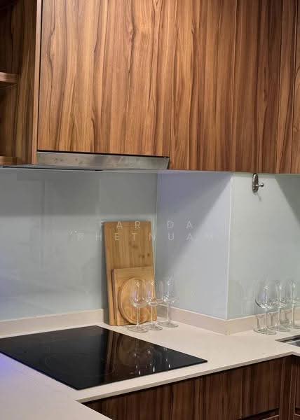 Via 31, Bangkok, Soi Sukhumvit 31, Khlong Tan Nua, Watthana, Bangkok, 2 Bedrooms, 71 sqm, Condo For Rent, by Farida Phetnuam, 500624754 - DDproperty.com