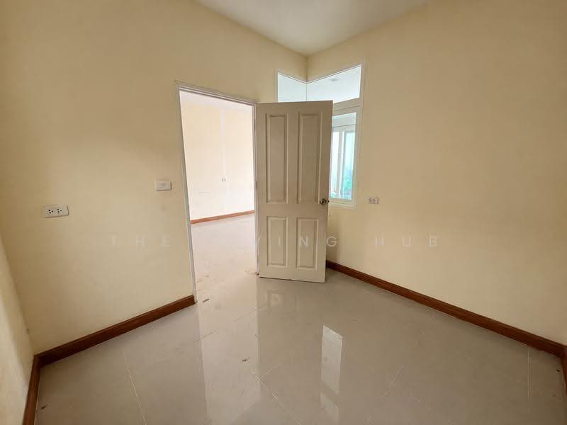 Golden Town Chaiyaphruek – Wongwean, Nonthaburi, Bang Kluai - Sai Noi Road, Sai Noi, Nonthaburi, 4 Bedrooms, 132 sqm, Townhouse For Sale, by THE LIVING HUB, 500624768 - DDproperty.com