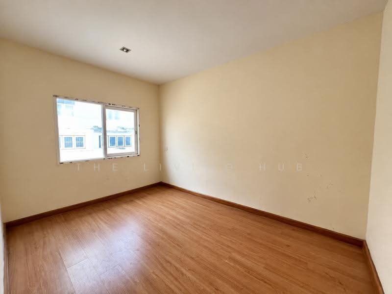 Golden Town Chaiyaphruek – Wongwean, Nonthaburi, Bang Kluai - Sai Noi Road, Sai Noi, Nonthaburi, 4 Bedrooms, 132 sqm, Townhouse For Sale, by THE LIVING HUB, 500624768 - DDproperty.com
