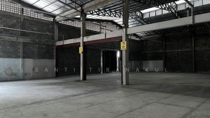 For rent Bangkok Inner-City Warehouse | Rama 4 | 800 sqm | Steps from BTS Thonglor, WH-3895, Bangkok, Khlong Toei, Bangkok, , 800 sqm, Warehouse/Factory For Rent, by Santi Tiranakul, 500624777 - DDproperty.com