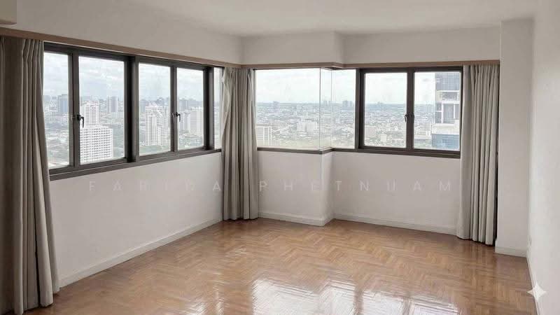 Top View Tower, Bangkok, Soi Sukhumvit 59, Khlong Tan Nua, Watthana, Bangkok, 3 Bedrooms, 136 sqm, Condo For Sale, by Farida Phetnuam, 500624824 - DDproperty.com
