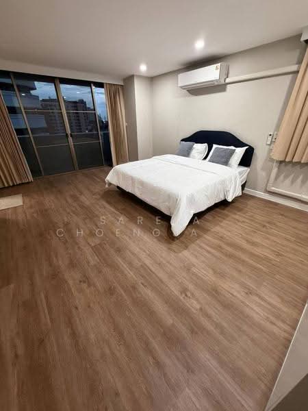 Regency Court condominium, Bangkok, 1 Khlong Toei District, Khlong Toei District, Bangkok, Khlong Toei, Bangkok, 4 Bedrooms, 360 sqm, Condo For Rent, by Sarena Choengsamor, 500624911 - DDproperty.com