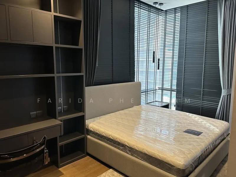 Muniq Langsuan, Bangkok, Soi Tonson, Lumphini, Pathum Wan, Bangkok, 2 Bedrooms, 79 sqm, Condo For Rent, by Farida Phetnuam, 500624960 - DDproperty.com