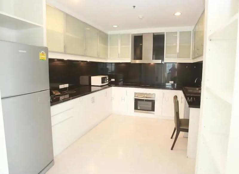 Royal Residence Park, Bangkok, 99 Royal Resident Park Lumphini, Lumphini, Pathum Wan, Bangkok, 4 Bedrooms, 385 sqm, Apartment For Rent, by Farida Phetnuam, 500624986 - DDproperty.com