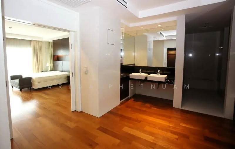 Royal Residence Park, Bangkok, 99 Royal Resident Park Lumphini, Lumphini, Pathum Wan, Bangkok, 4 Bedrooms, 385 sqm, Apartment For Rent, by Farida Phetnuam, 500624986 - DDproperty.com