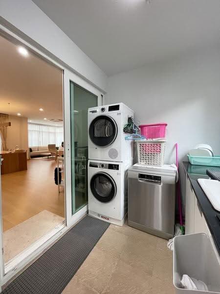 Laddarom Watcharapol, Bangkok, Sukhaphiban 5 Road, Tha Rang, Bang Khen, Bangkok, 3 Bedrooms, 250 sqm, Single Detached House For Sale, by การุณ ชมภูบุตร, 500625016 - DDproperty.com