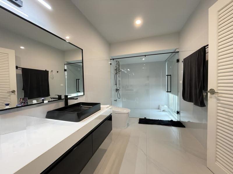 Laddarom Watcharapol, Bangkok, Sukhaphiban 5 Road, Tha Rang, Bang Khen, Bangkok, 3 Bedrooms, 250 sqm, Single Detached House For Sale, by การุณ ชมภูบุตร, 500625016 - DDproperty.com