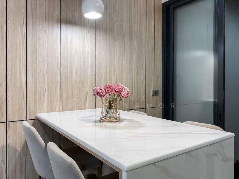 M Thonglor 10, Bangkok, 9 Soi Ekkamai 12, Ekkamai Road, Khlong Tan Nua, Watthana, Bangkok, 2 Bedrooms, 57 sqm, Condo For Sale, by Sarena Choengsamor, 500625089 - DDproperty.com