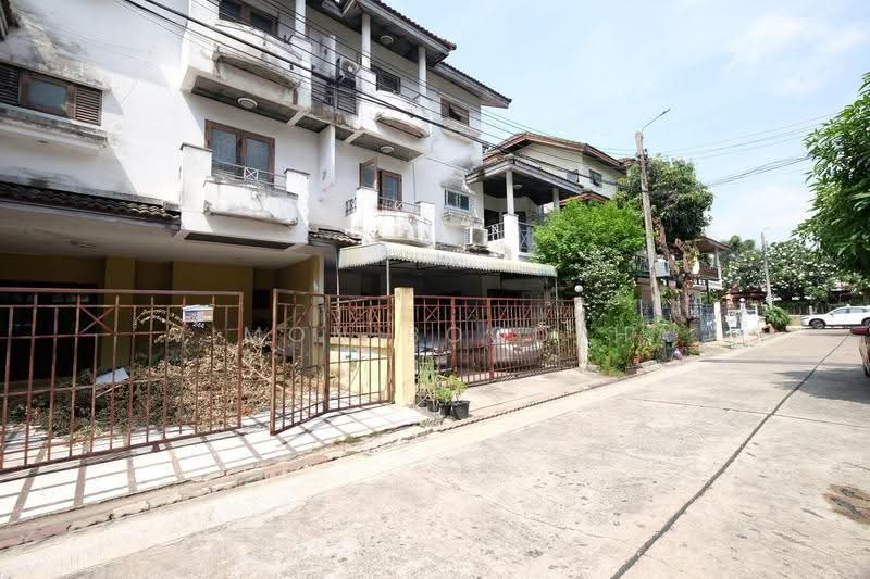 The Emerald Park Rewadee 61 : ดิเอมเมอรัลด์ พาร์ค ซอยเรวดี 61, นนทบุรี, พิมลราช, บางบัวทอง, นนทบุรี, 200 ตร.ม., ทาวน์เฮ้าส์ ให้เช่า, โดย Vimon Boodpha, 500625199 - DDproperty.com