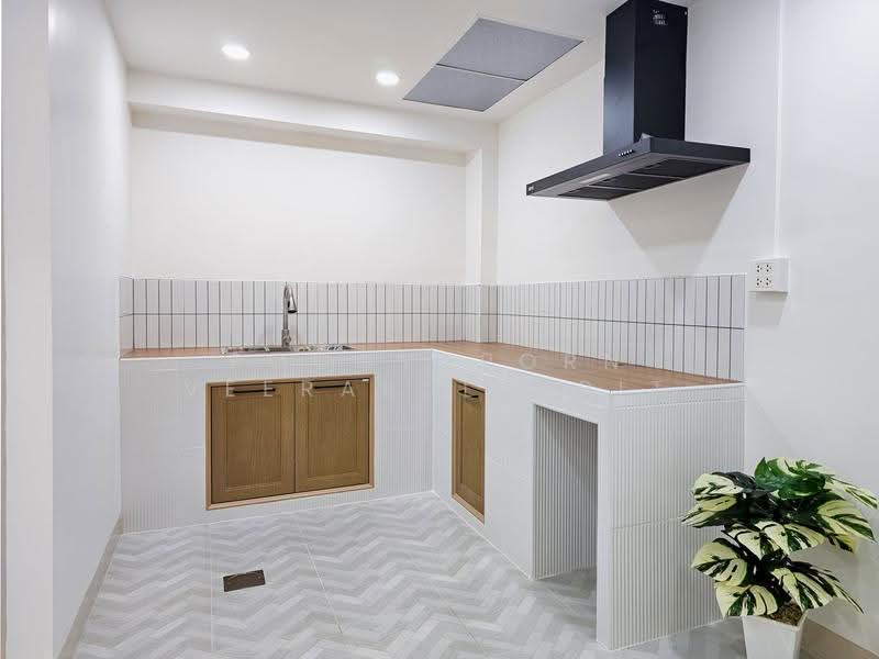หมู่บ้านรัตนาธิเบศร์ : นนทบุรี, Nonthaburi, อธิเบศร์, Bang Rak Pattana, Bang Bua Thong, Nonthaburi, 2 Bedrooms, 128 sqm, Townhouse For Sale, by Poonyaporn Veerabulyarit, 500625203 - DDproperty.com